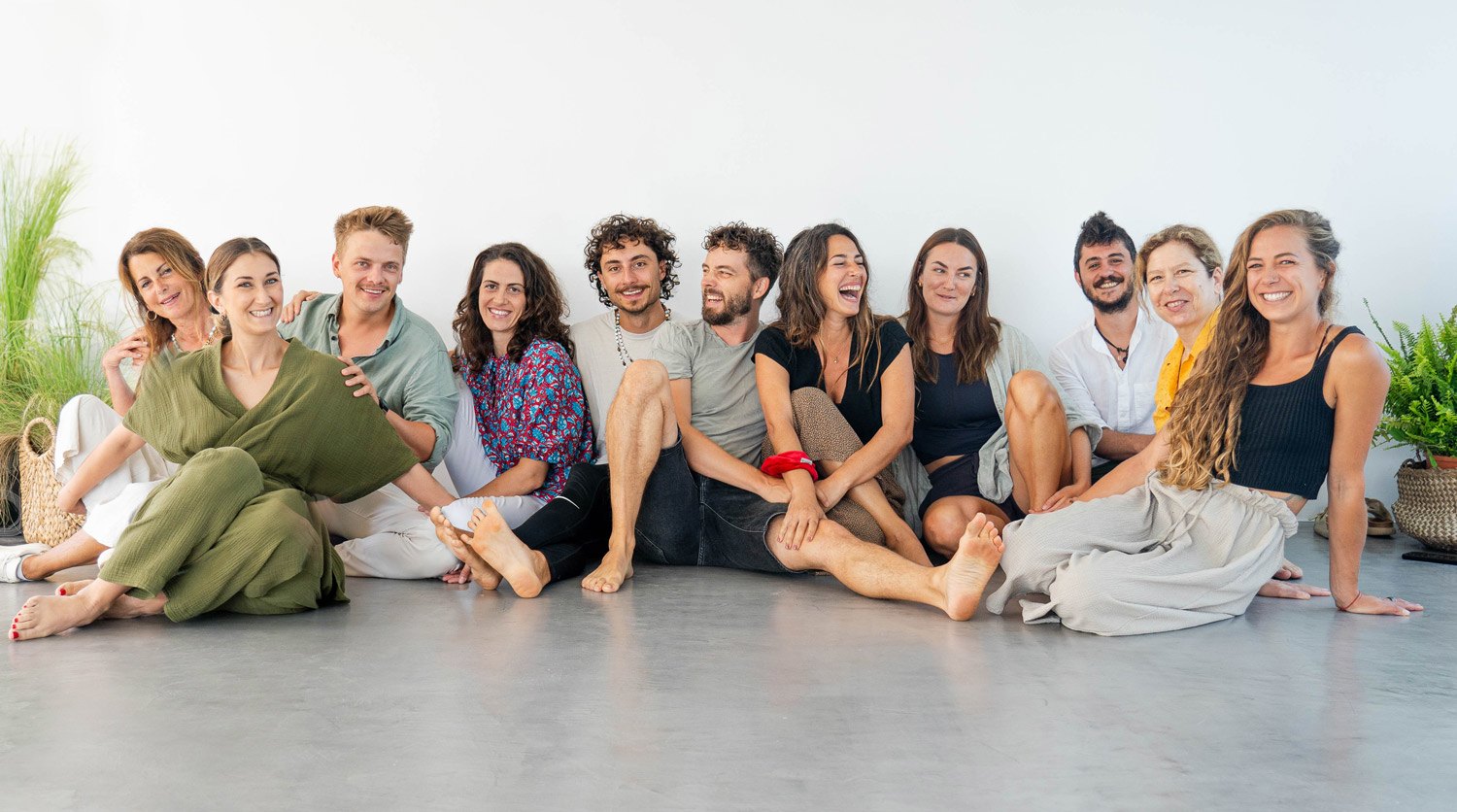 INEA YOGA Team
