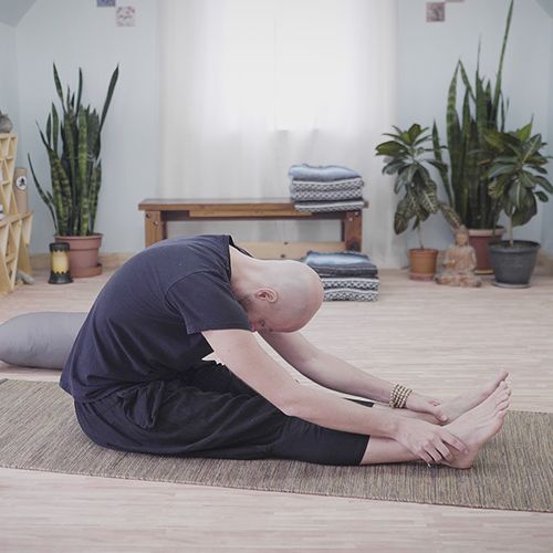 Yin Yoga • Reconnect to your body